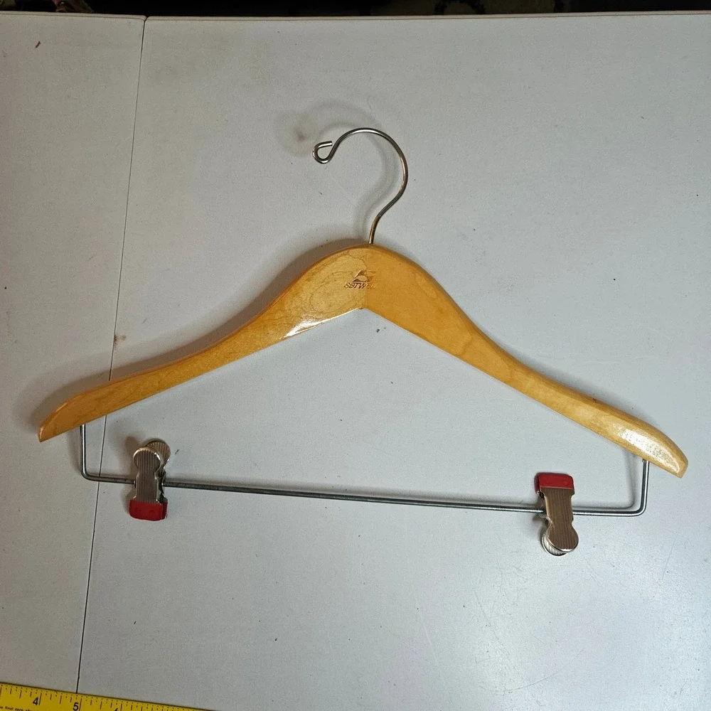 Vintage Setwell Wooden Hangers Set of 2 Suit Pant Skirt Clips Made in USA LS 19